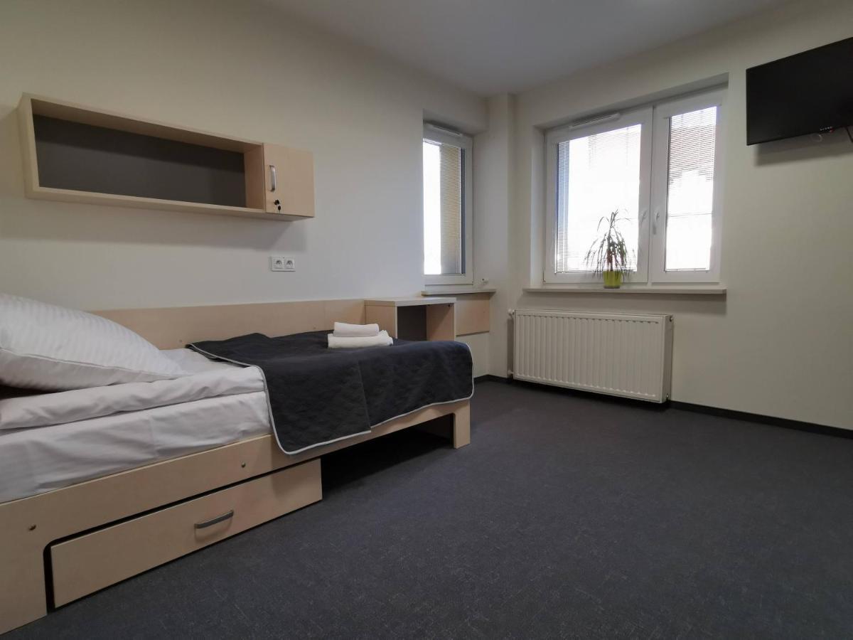 Dom Studencki Zaulek Hostel Krakow Ngoại thất bức ảnh